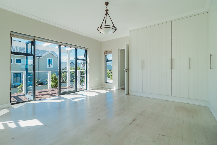 3 Bedroom Property for Sale in Kraaibosch Country Estate Western Cape